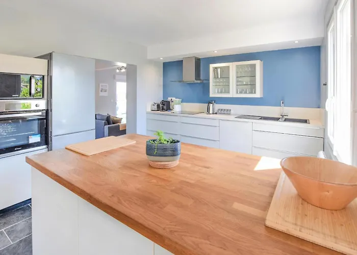 בית נופש Lovely In